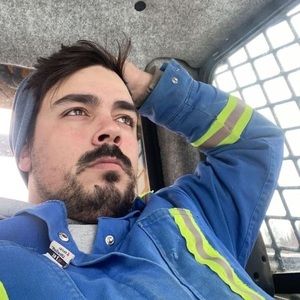 Meet your Posher, Chris